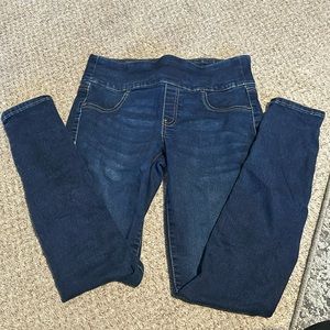 SO Ultimate Pull on Jeggings size M
